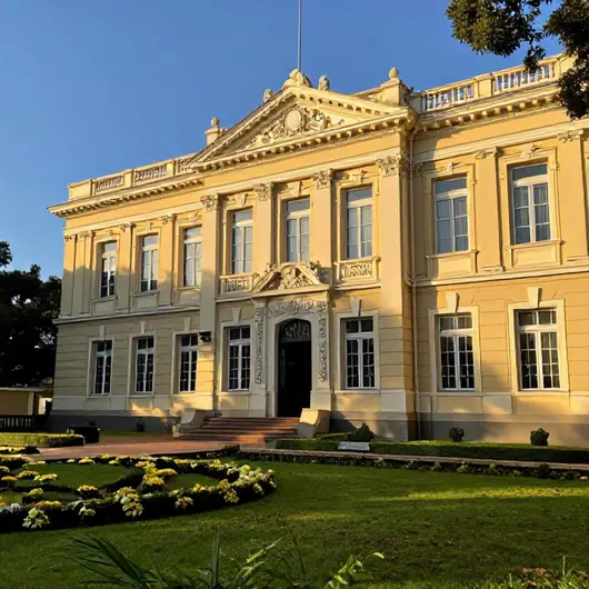 Instituto Histórico e Geográfico de Minas Gerais Instituto Histórico e Geográfico de Minas Gerais