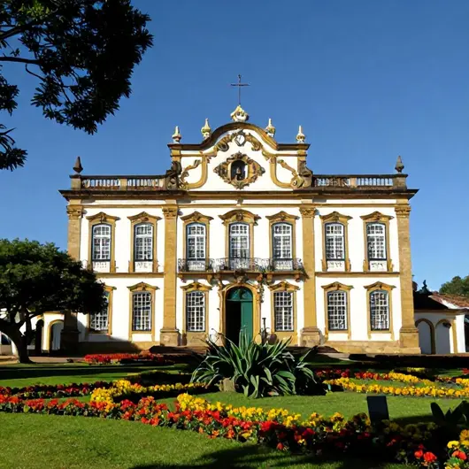 Palácio d’Ouro: Um Tesouro Cultural em Minas Gerais Palácio d'Ouro: Um Tesouro Cultural em Minas Gerais